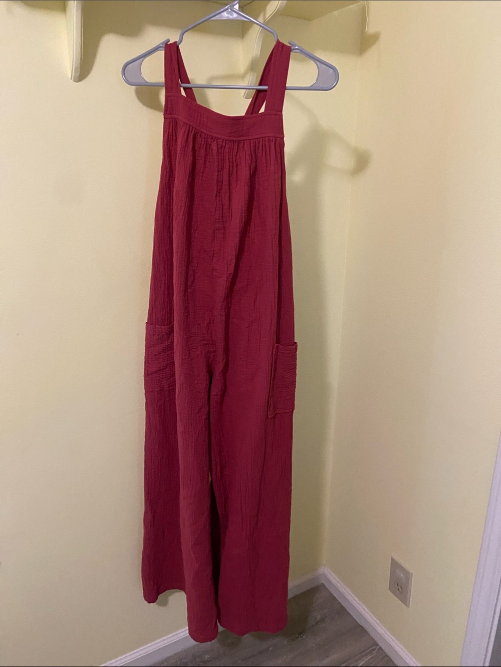 Women’s Wide-Leg Jumpsuit in Deep Berry